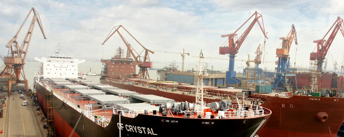 造船行業(yè)起重機(jī)監(jiān)測(cè)設(shè)備圖片