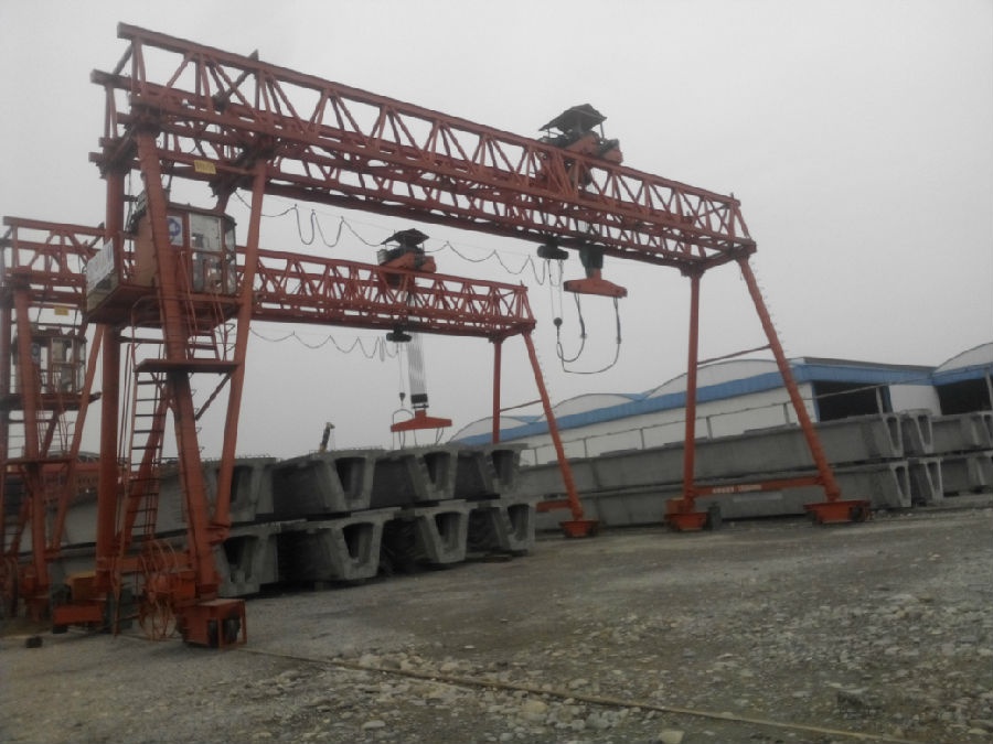 四川成都門機監(jiān)控系統(tǒng)現(xiàn)場安裝圖三